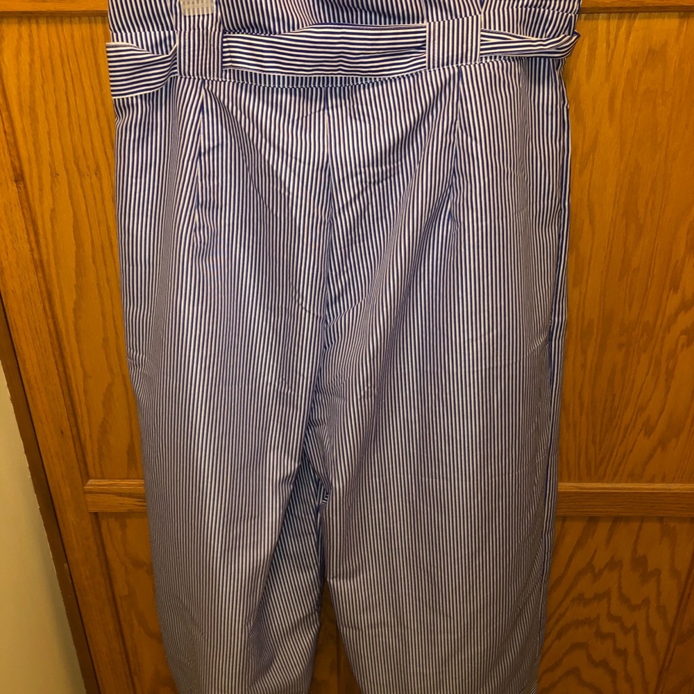 Capri pants - Picture 2 of 3